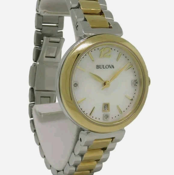 ❤Bulova Watch-Beautiful!Ladies Diamond & Mother of Pearl - Picture 13 of 13
